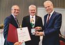 Verleihung der silbernen Ehrenmedaille der Wirtschaftskammer Wien an Wolfgang Wasserburger